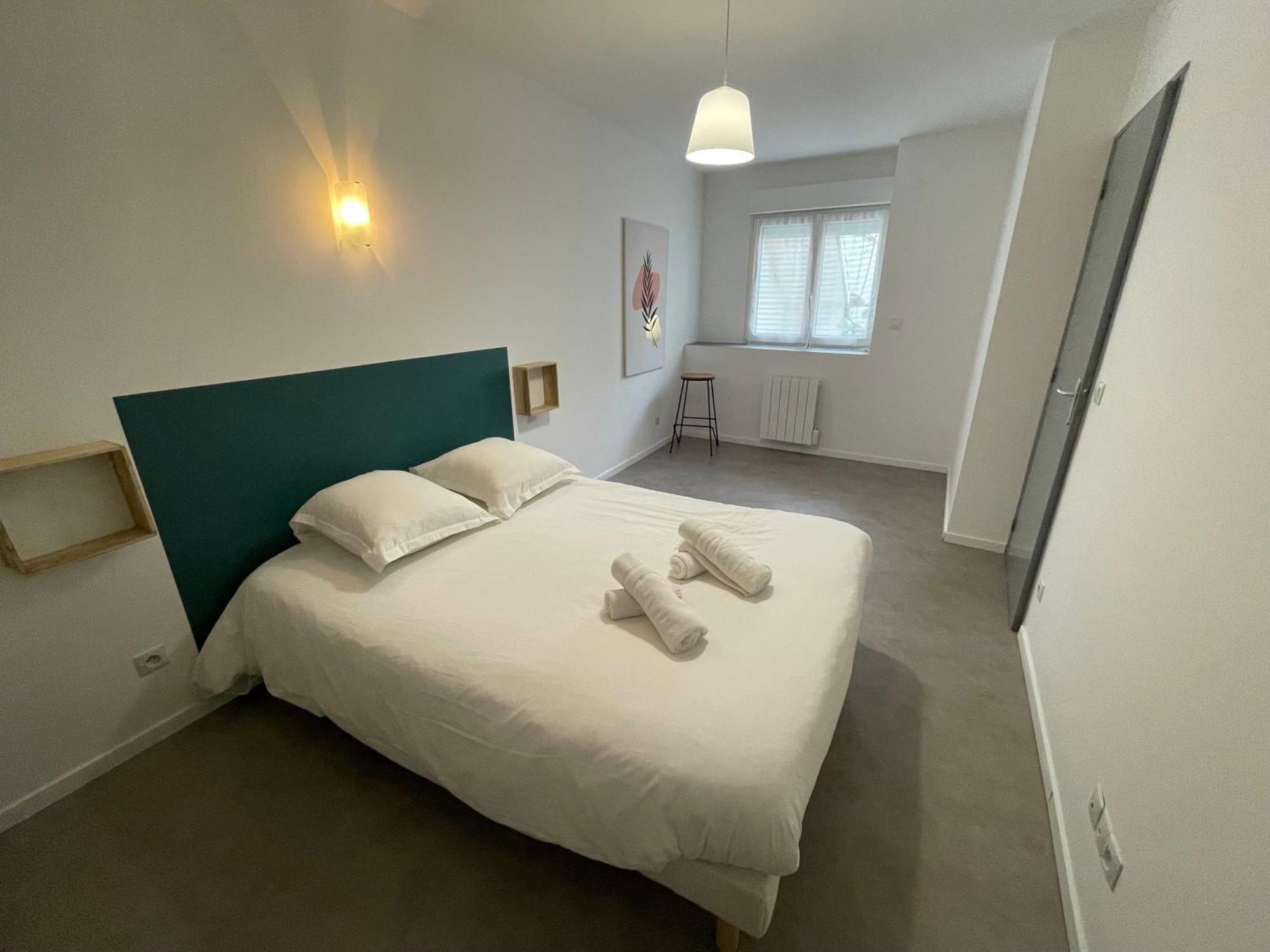 Appartement neuf tranquille au centre de Roanne Extérieur photo