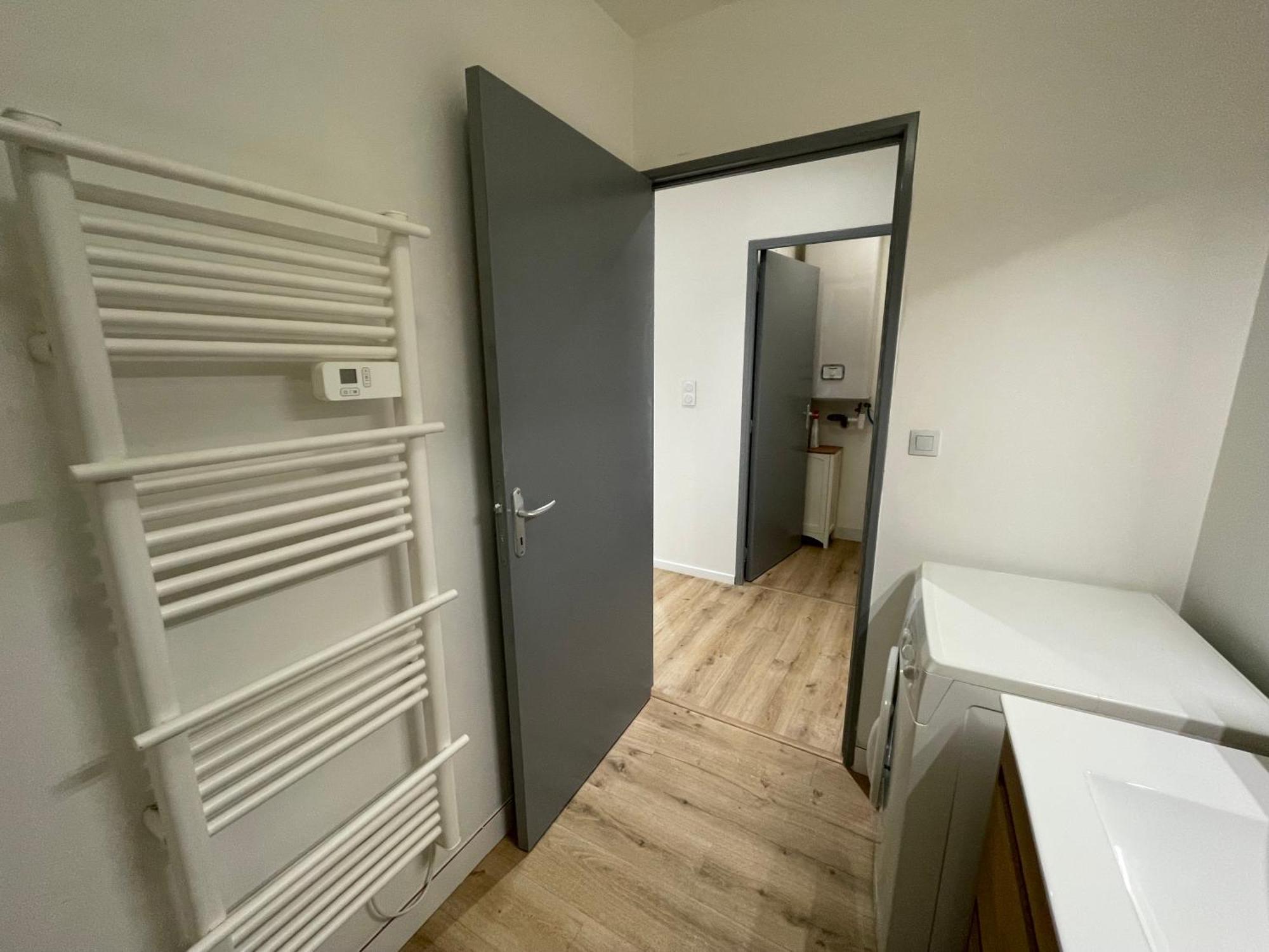 Appartement neuf tranquille au centre de Roanne Extérieur photo