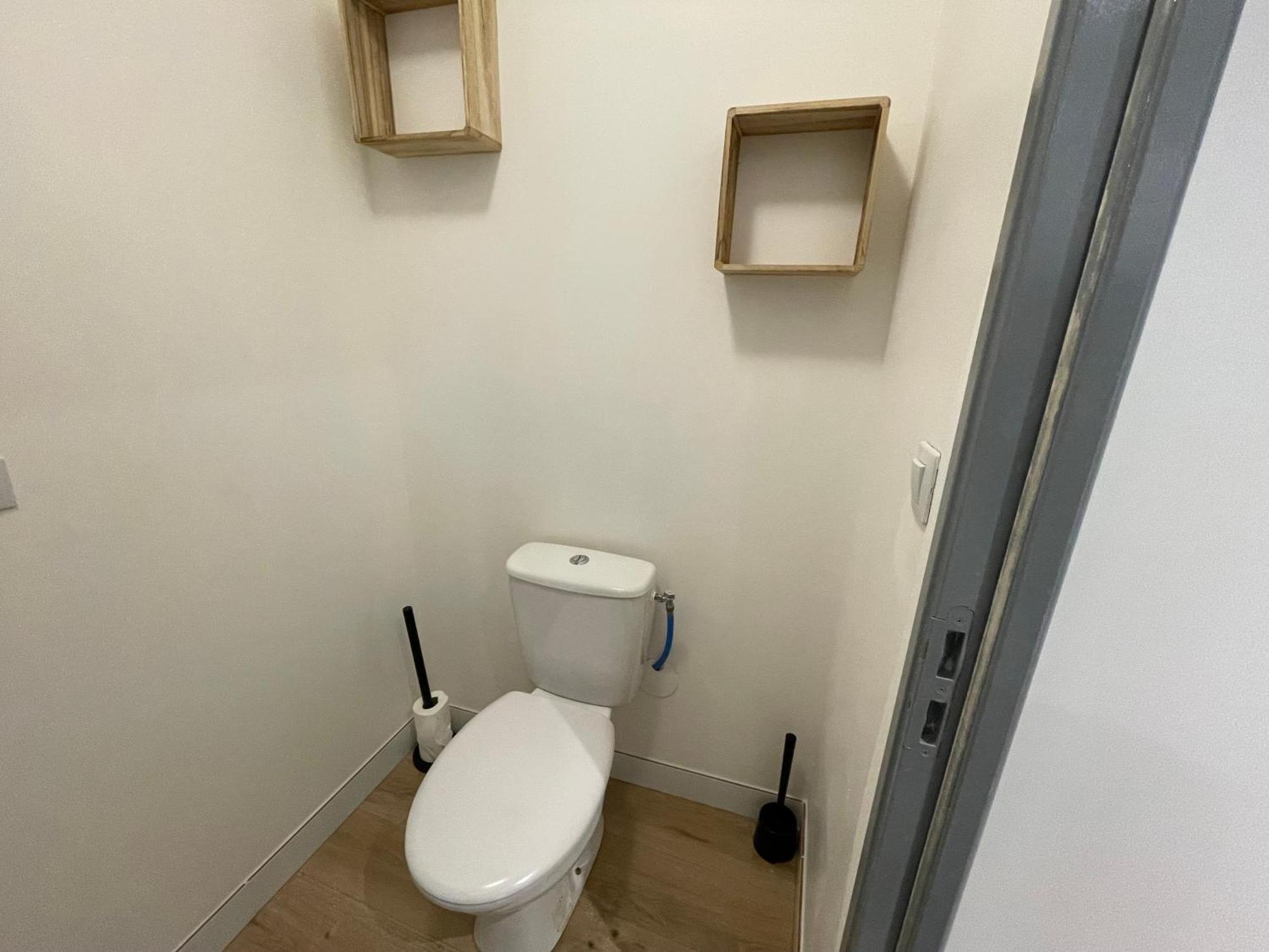 Appartement neuf tranquille au centre de Roanne Extérieur photo