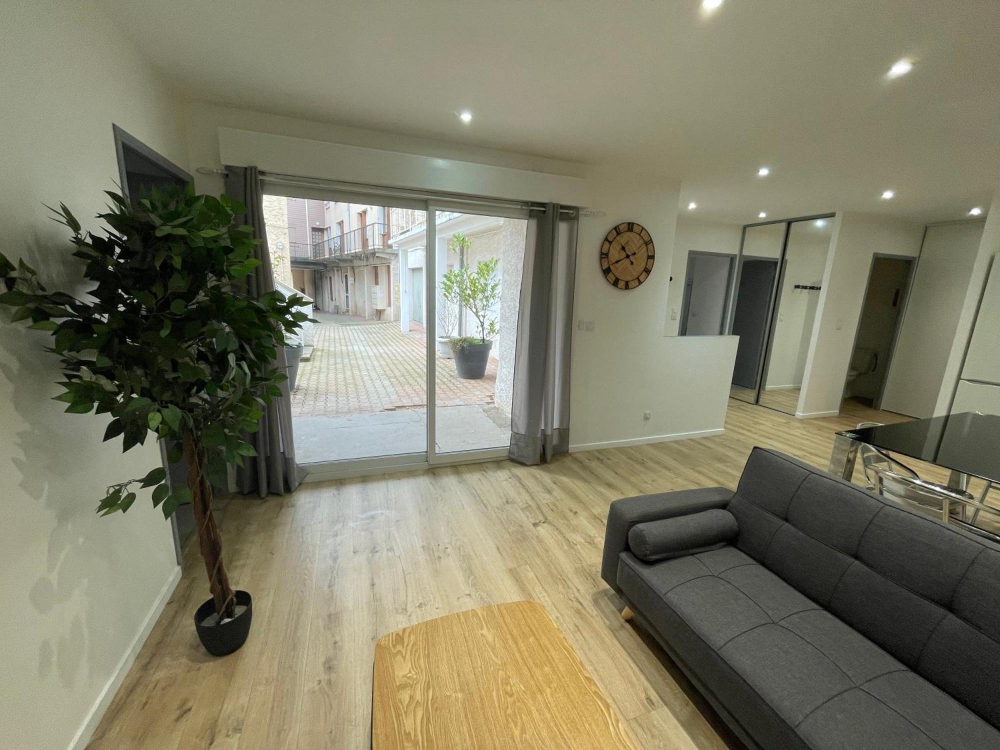 Appartement neuf tranquille au centre de Roanne Extérieur photo