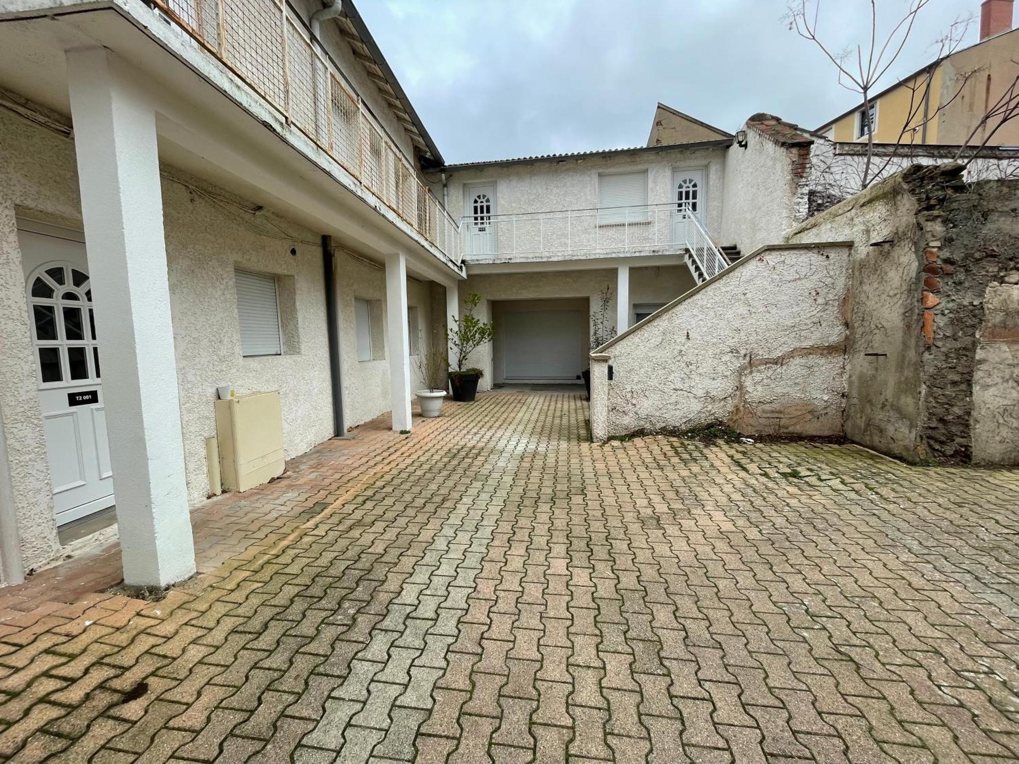 Appartement neuf tranquille au centre de Roanne Extérieur photo